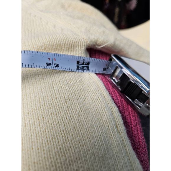 LL Bean Yellow V Neck Sweater Sz XL Cotton Soft Classic Fall Winter - Picture 9 of 10